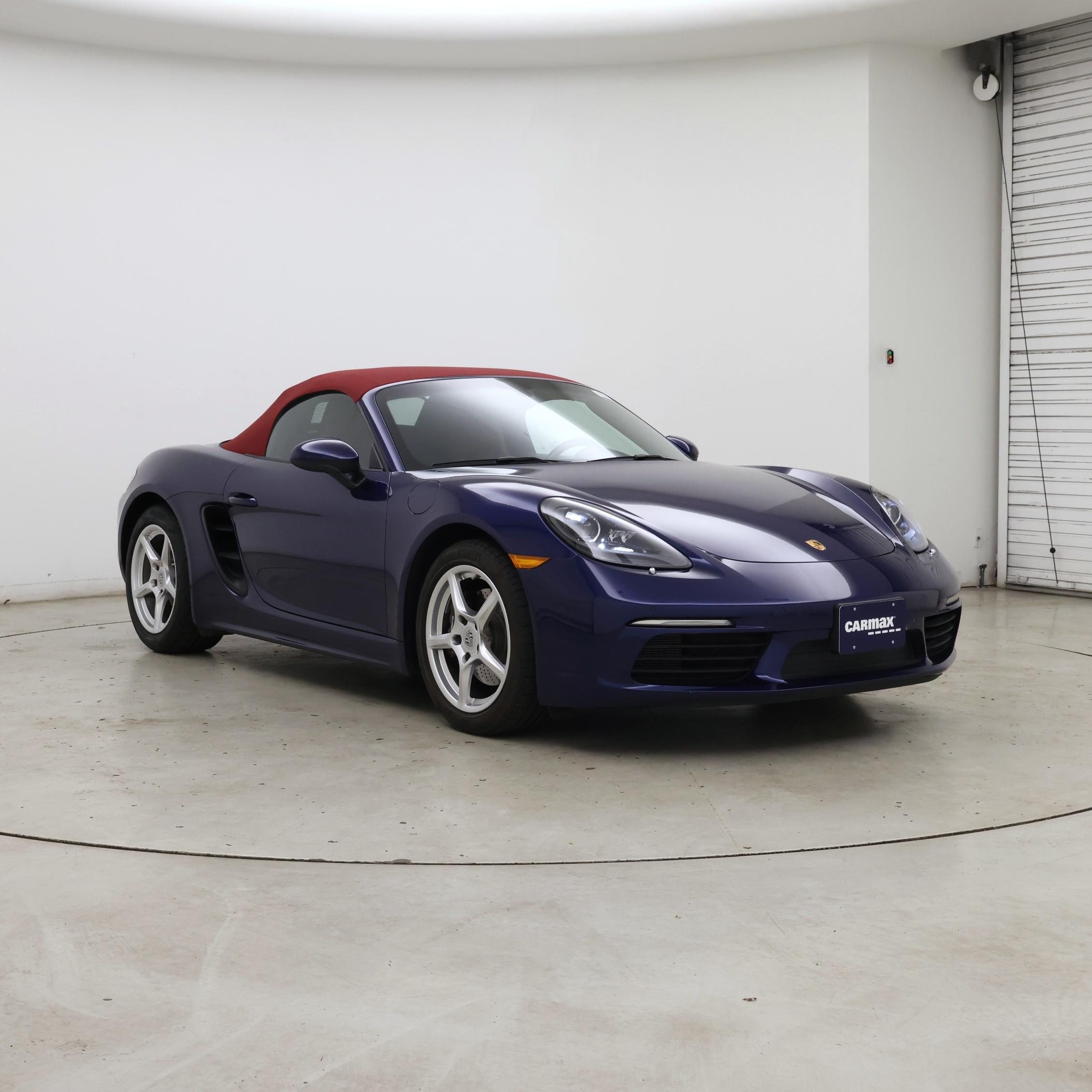2022 Porsche 718 Boxster in Blue