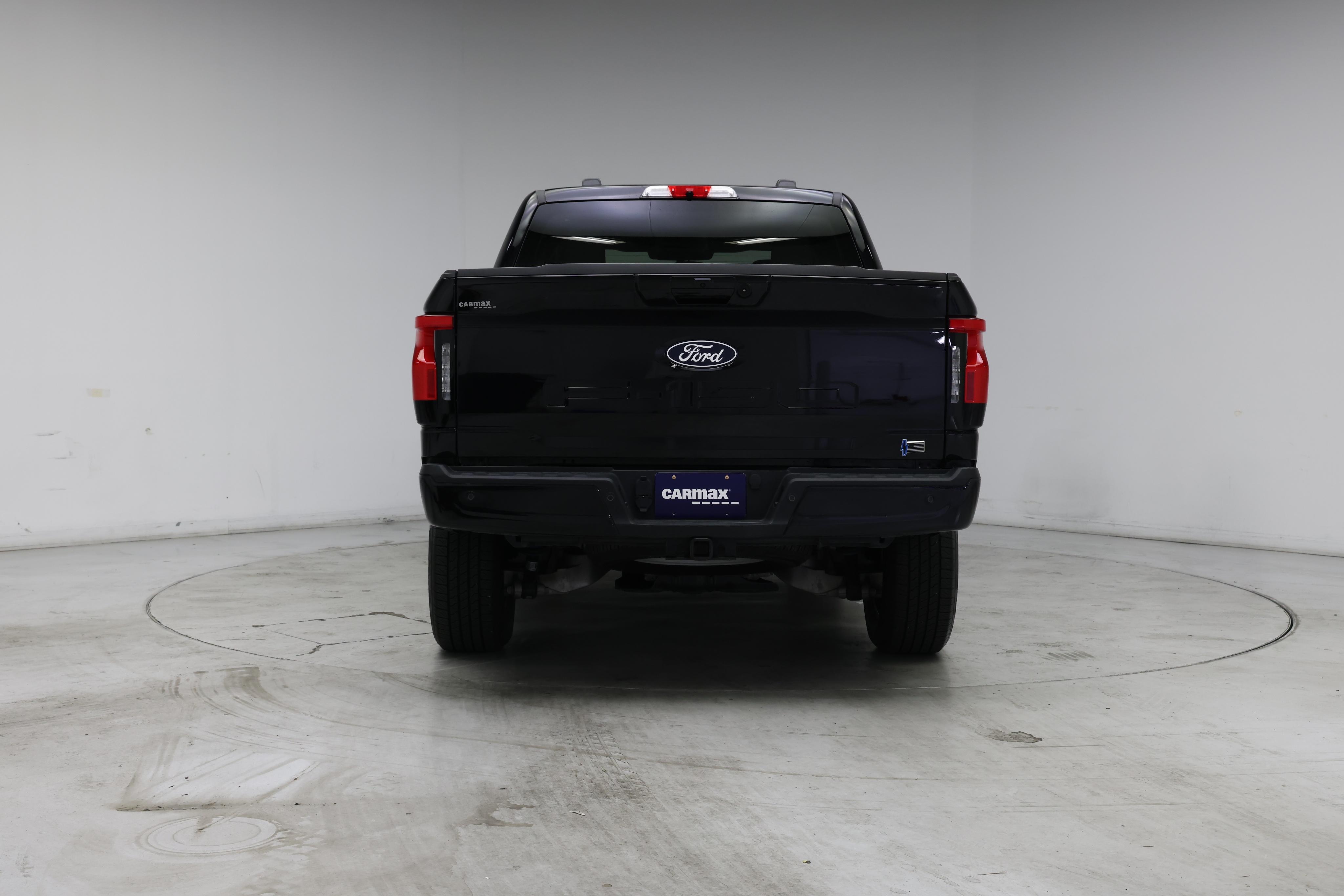 2024 Ford F-150 Lightning Flash in Black