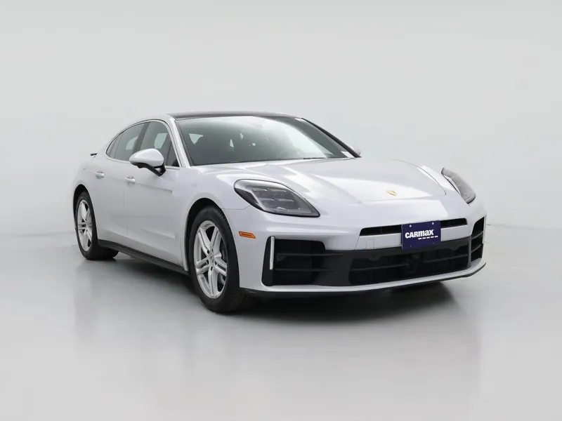 2025 Porsche Panamera 4 in Gray